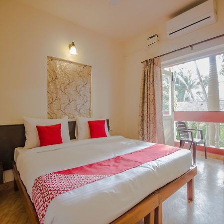 Oyo Flagship 13853 Shruti Resort Calangute Esterno foto