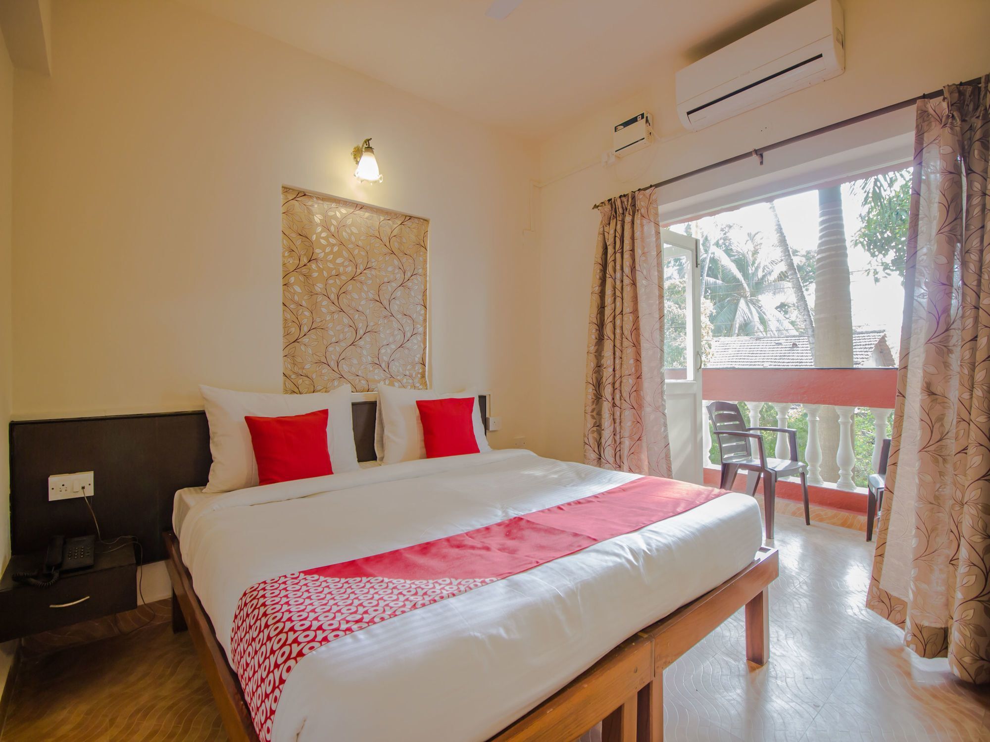 Oyo Flagship 13853 Shruti Resort Calangute Esterno foto